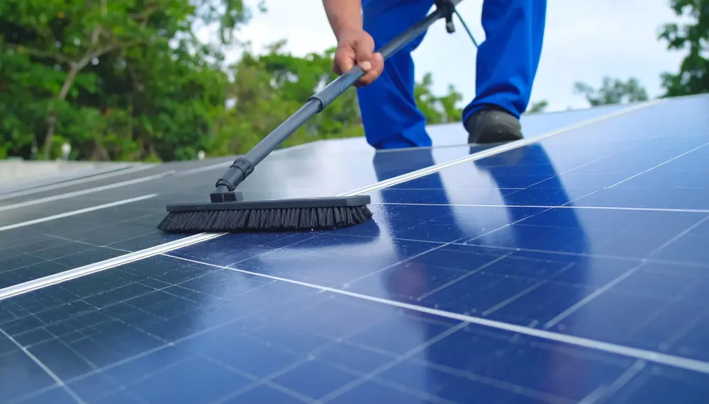 Nettoyage de panneau solaire près de Seynod